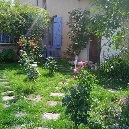 Studio La Roseraie Avec Jardin Privatif Proche Centre Ville Муасак Экстерьер фото