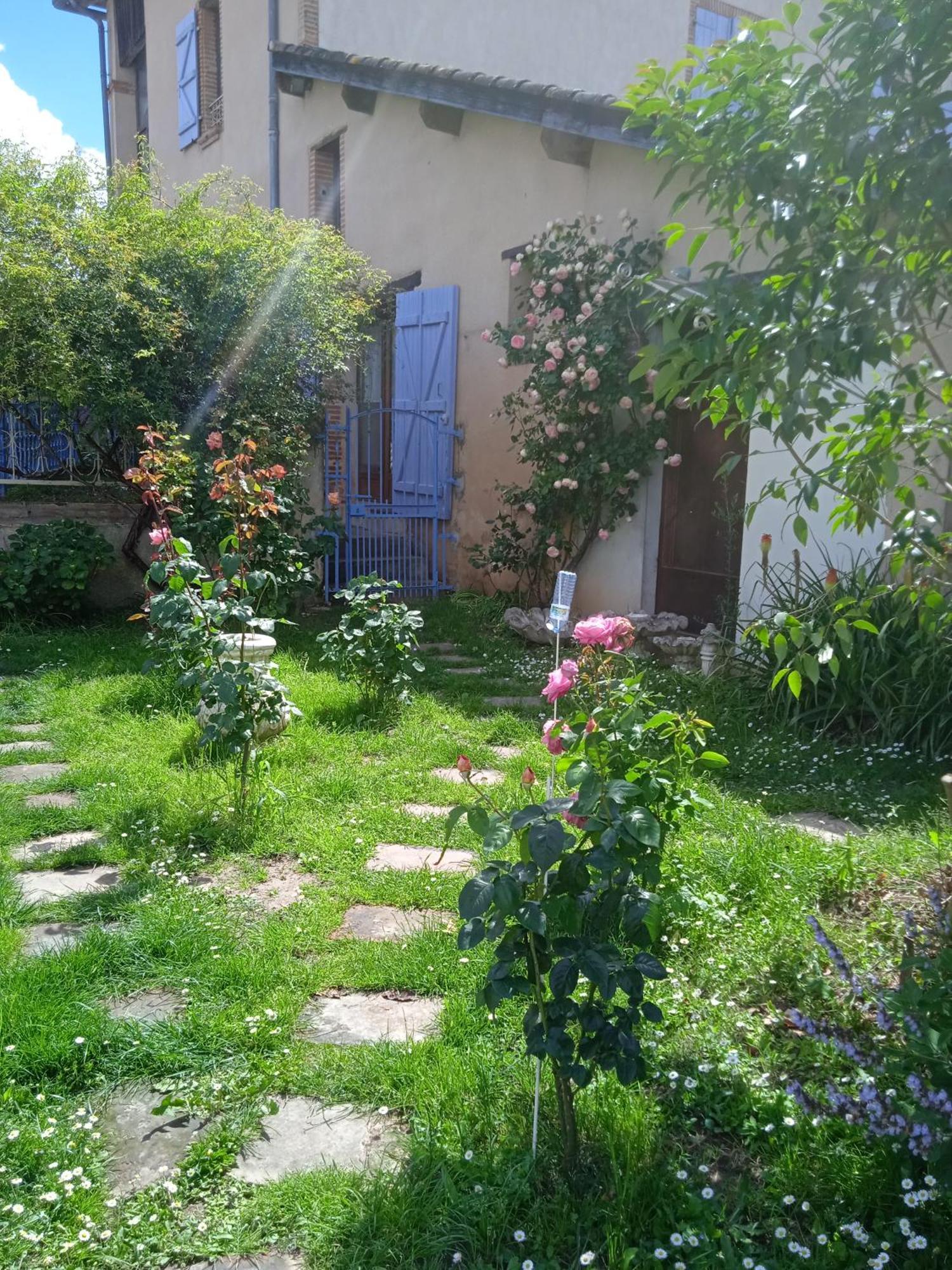 Studio La Roseraie Avec Jardin Privatif Proche Centre Ville Муасак Экстерьер фото